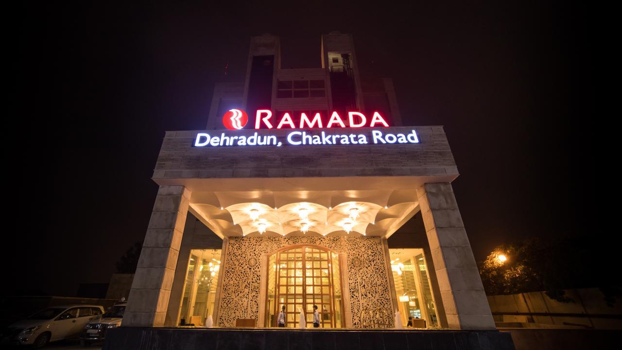 Hotel Ramada Dehradun Chakrata Road Exteriér fotografie